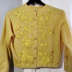 Helen Bond Carruthers 1950's yellow Small
